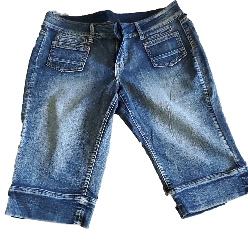 Ricki's capris size 32/14